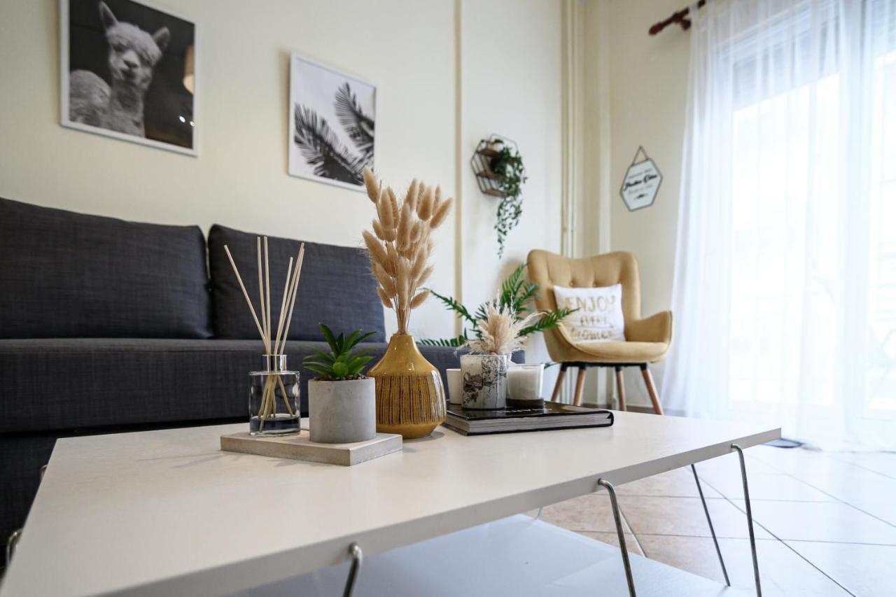 Yellow Fresh Apartment-City Center Alexandroupoli Bagian luar foto