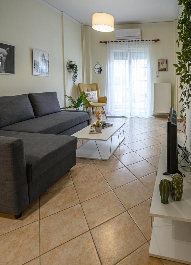Yellow Fresh Apartment-City Center Alexandroupoli Bagian luar foto