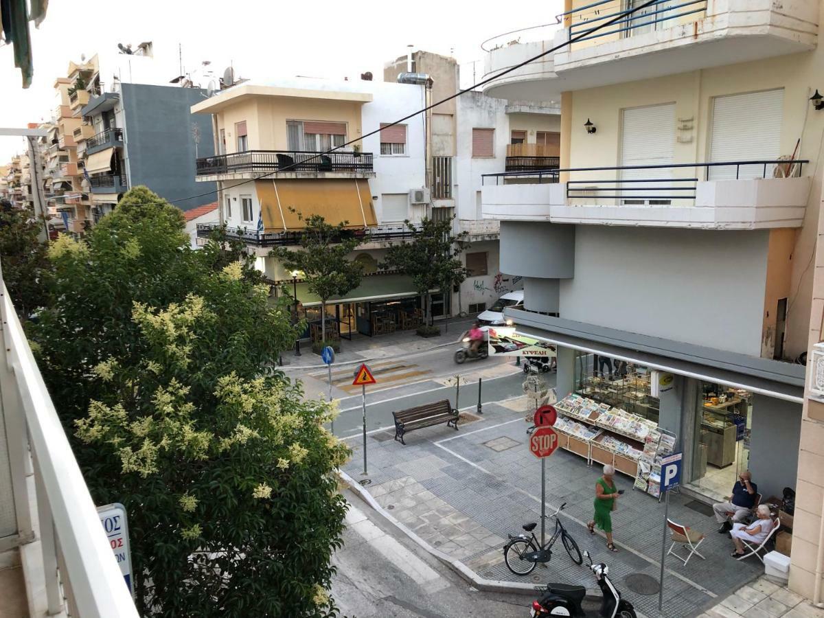 Yellow Fresh Apartment-City Center Alexandroupoli Bagian luar foto